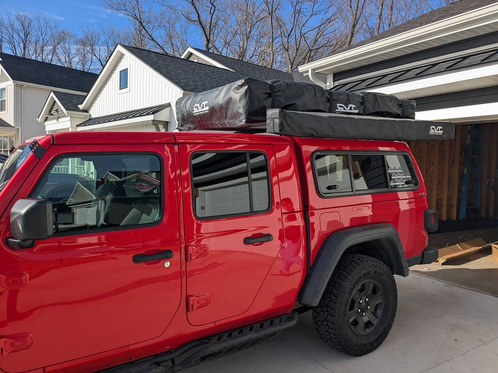 Jeep Gladiator DEAL OF A LIFETIME: Cascadia CVT tents nearly 90% off 1000011089