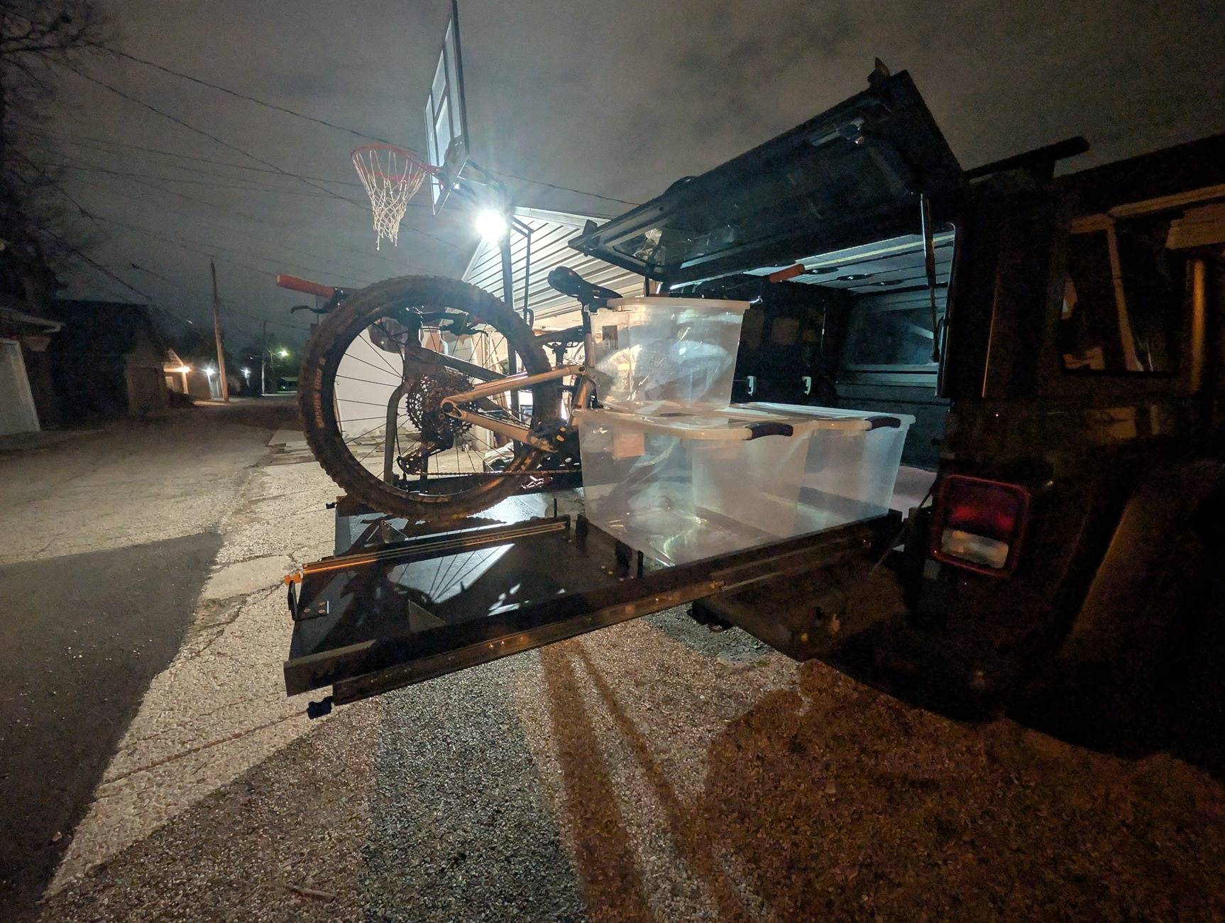 Jeep Gladiator My Rear Cargo Slide DIY (Version 2.0) PXL_20250301_003404629