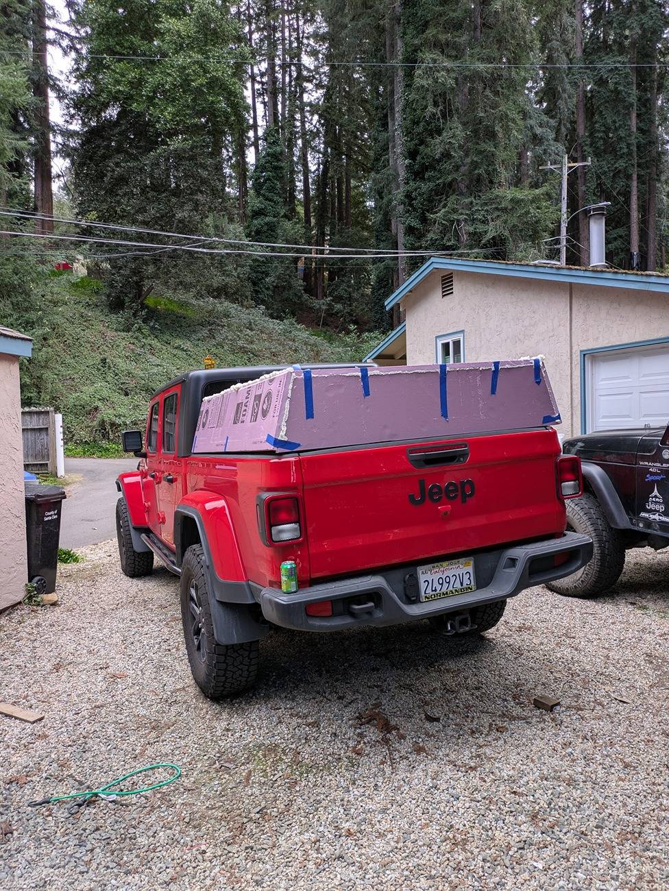 Jeep Gladiator Almost Rubicon - Family camper, weekend overlander, TJ tower PXL_20250302_004305984
