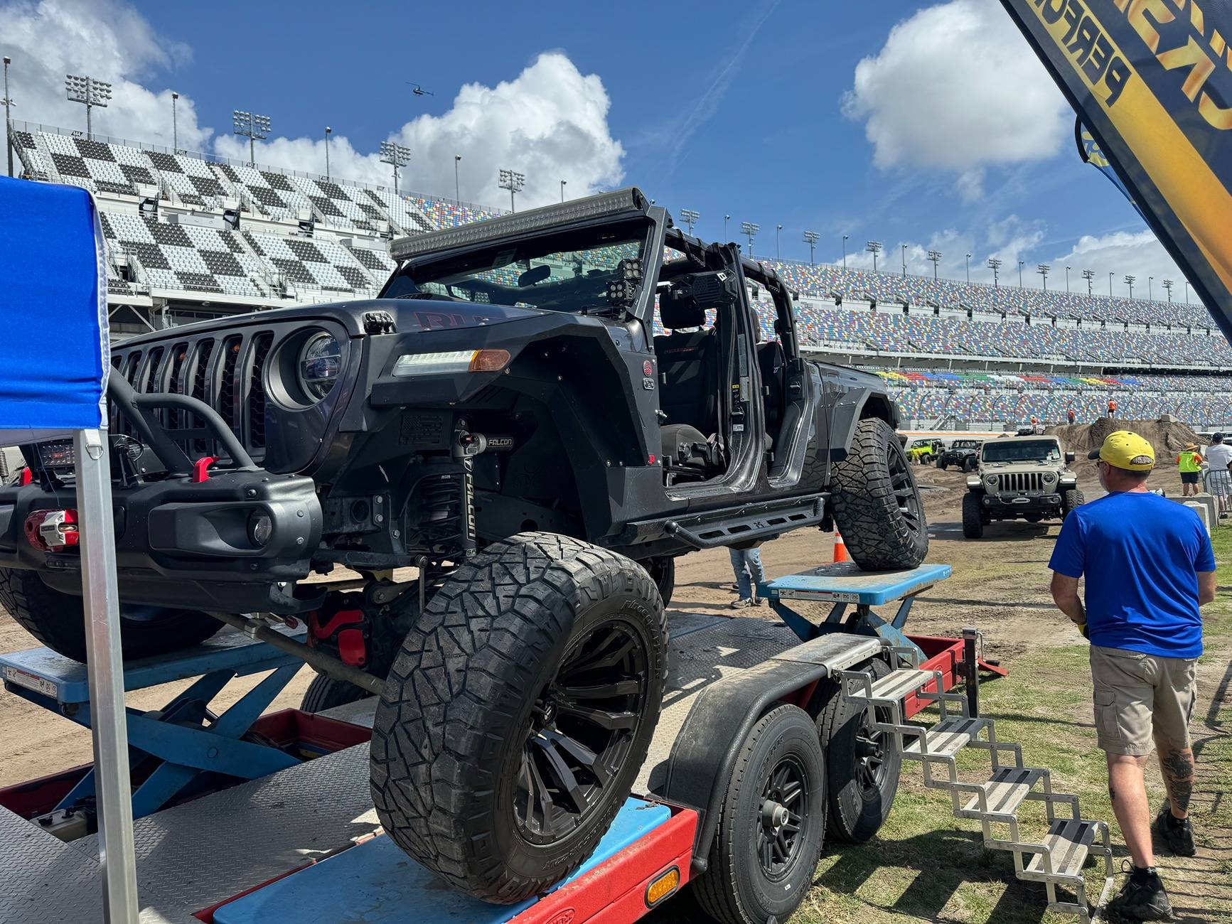 Jeep Gladiator Dropping Wheels from 22 to 17... Need Offset Help IMG_1209