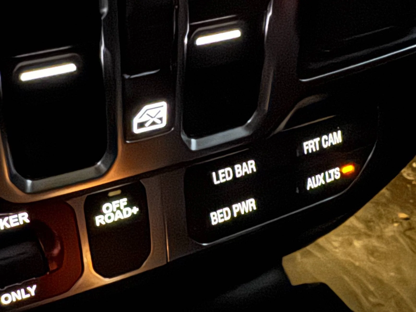 Jeep Gladiator Aux Switch Custom Labels Aux1