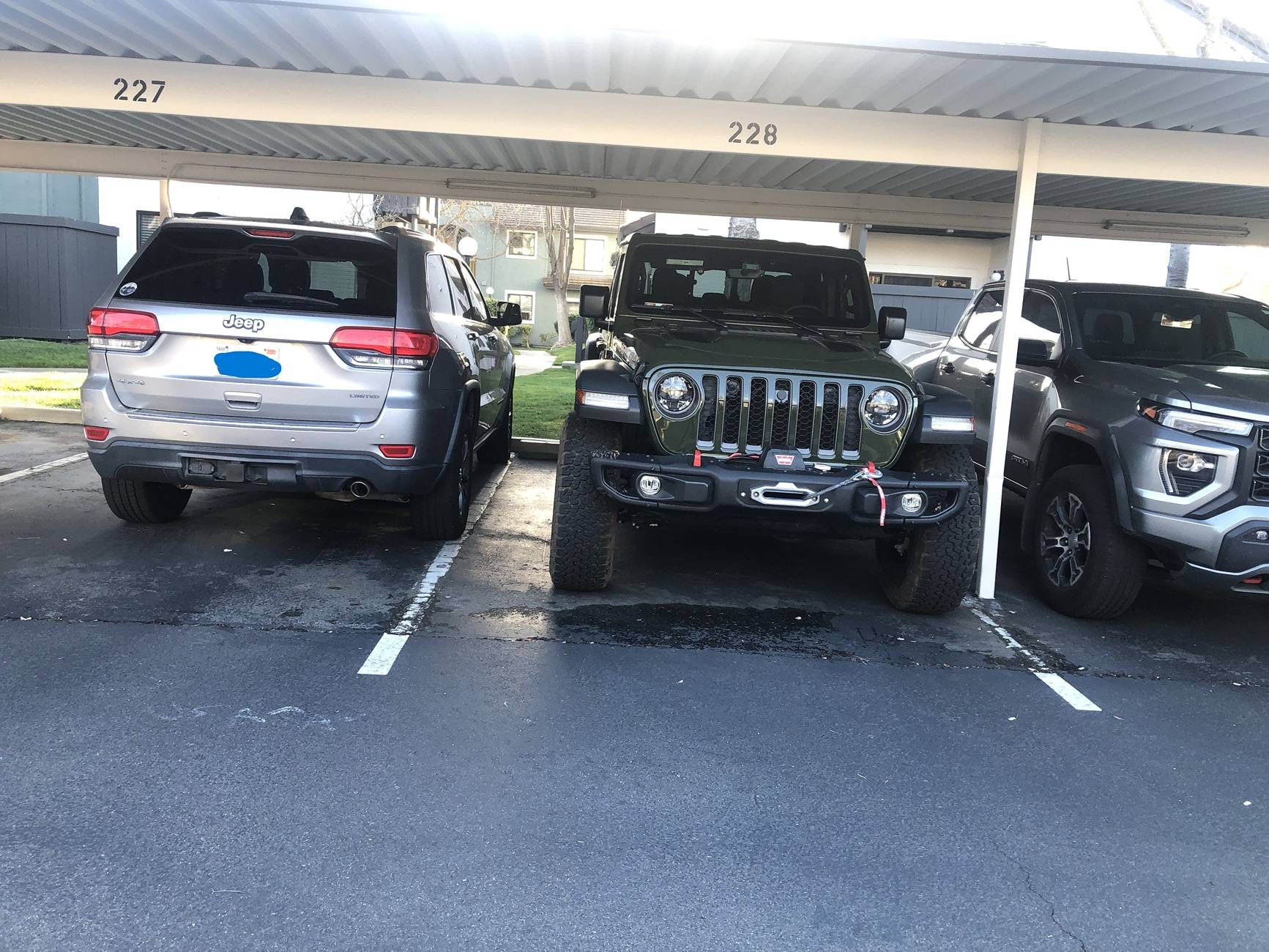 parkinglot.JPG