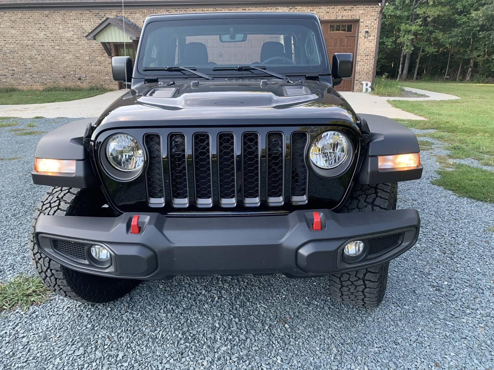 Jeep Gladiator 2023 Jeep Gladiator Rubicon 3.0L Diesel (JTRD) - only 516 miles thumbnail_IMG_7831