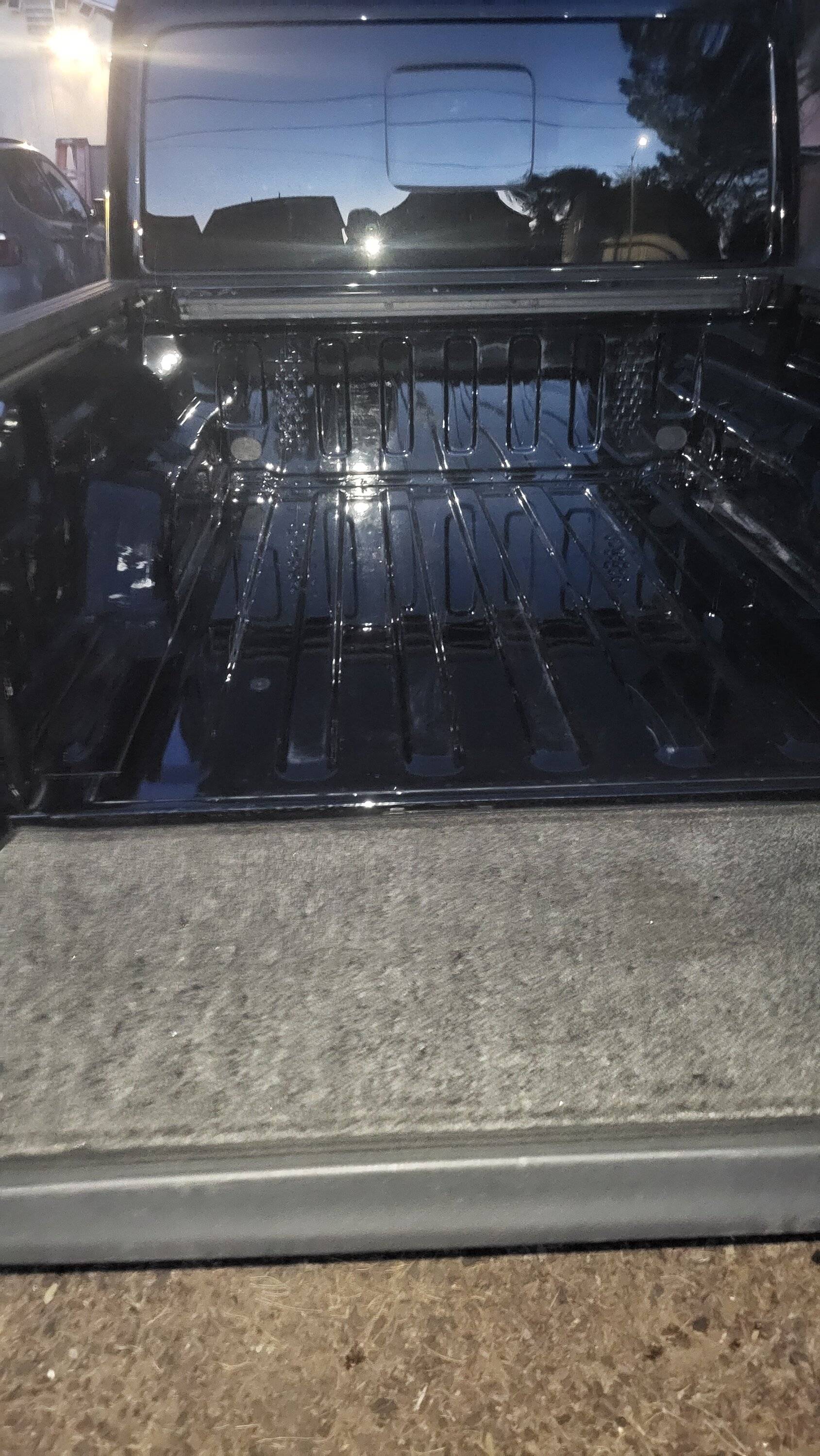 Jeep Gladiator WeatherTech Impact Liner 20250301_180333
