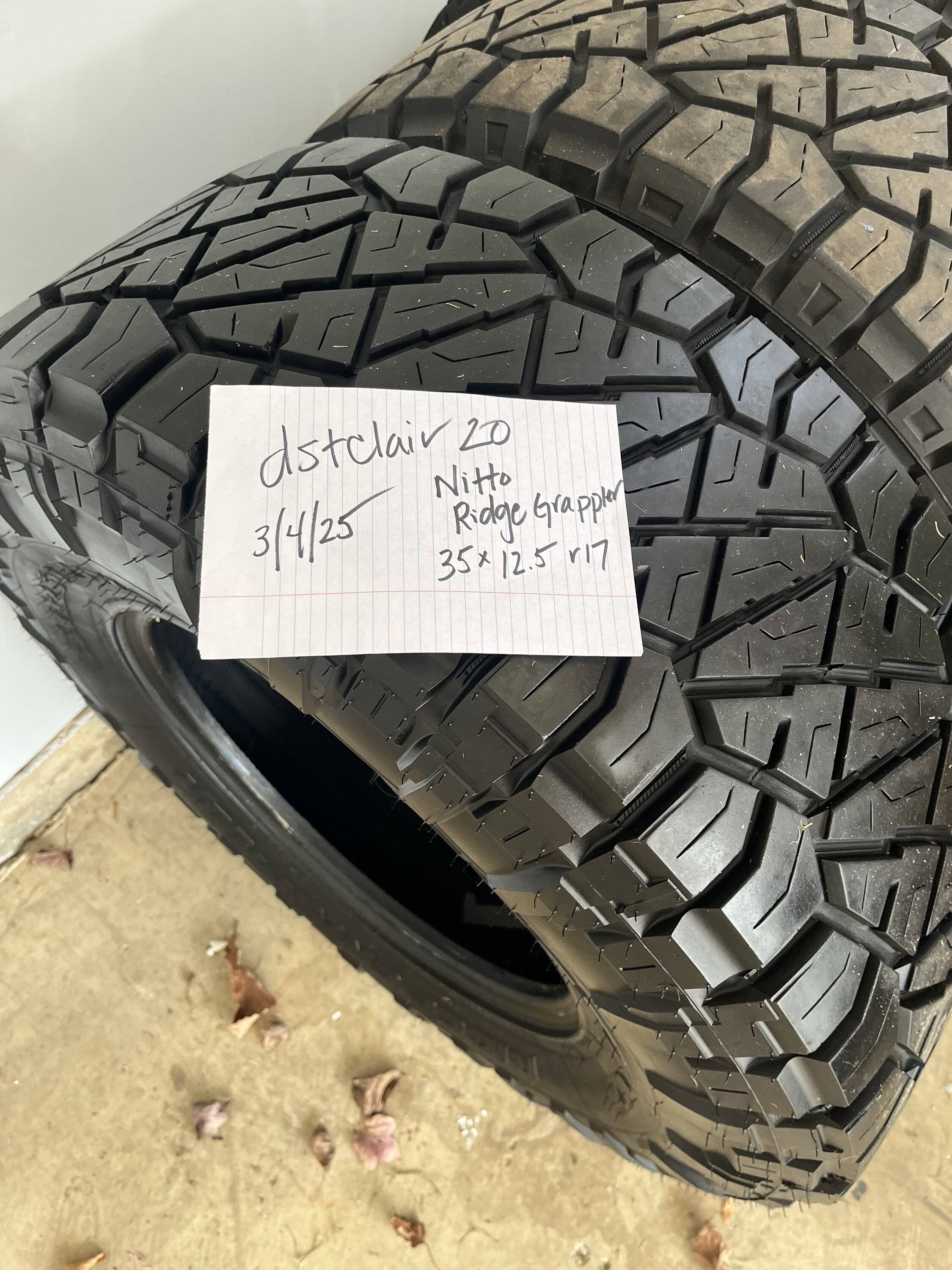 Jeep Gladiator Nitto Ridge Grappler (4) - 35x12.5 r17 IMG_4757.JPG