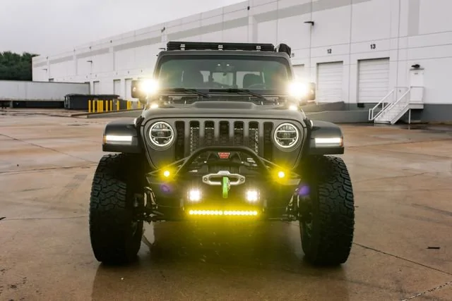 Jeep Gladiator Looking at this Gladiator, need help deciding! 096815bd7ff34192b3c6a5b192084691