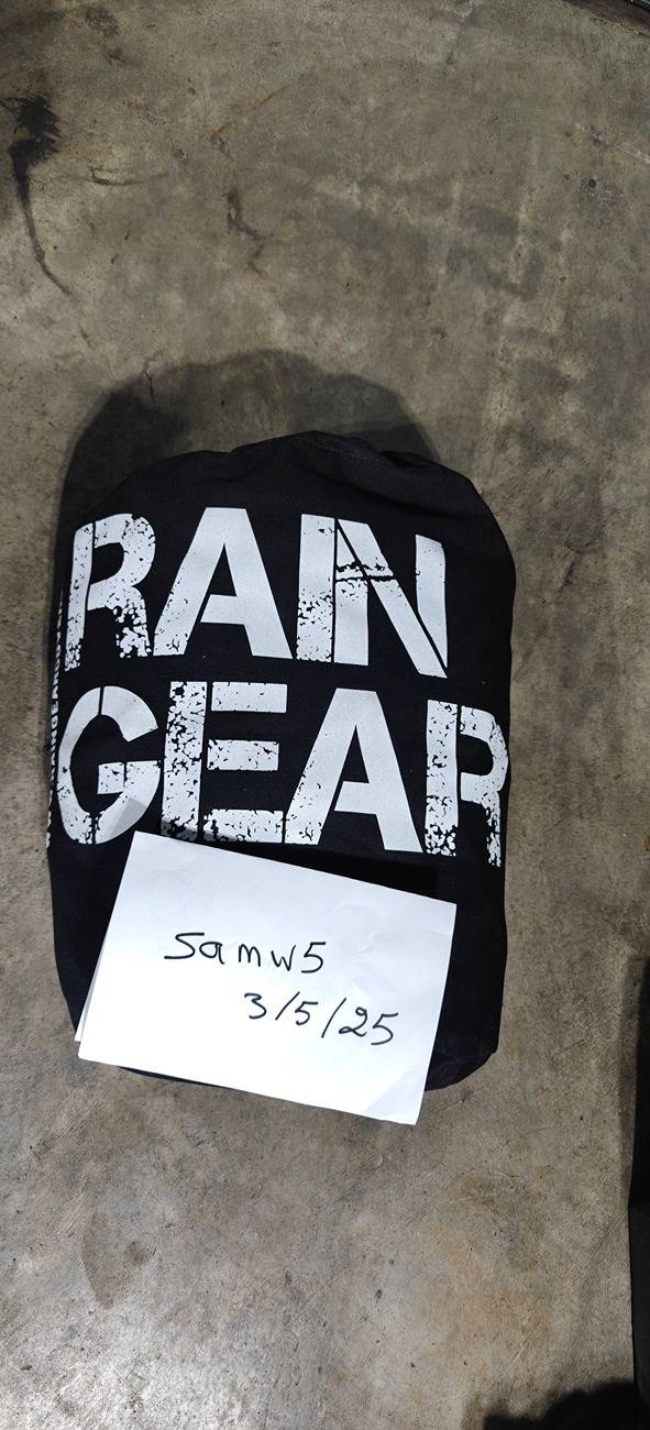 Jeep Gladiator Raingear Cover IMG20250303170803