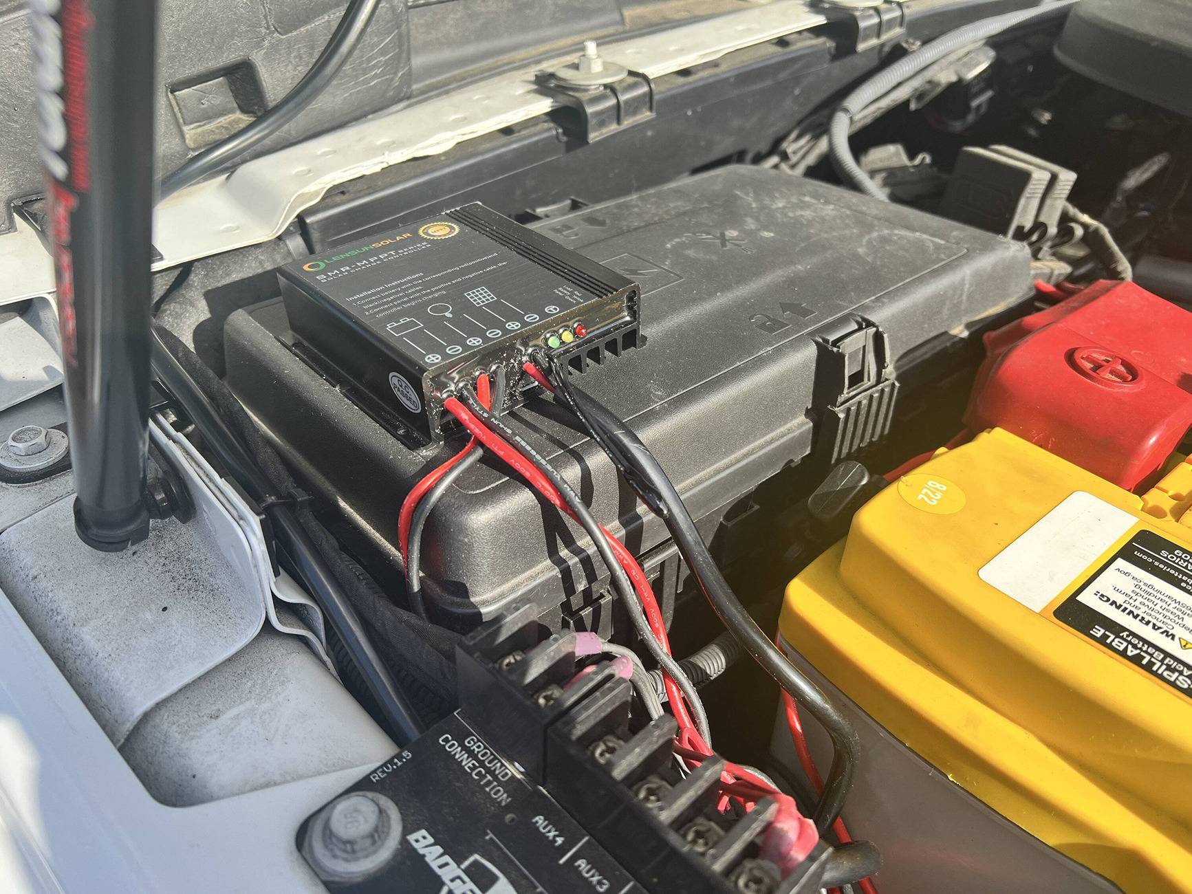Jeep Gladiator Battery Tender IMG_8045