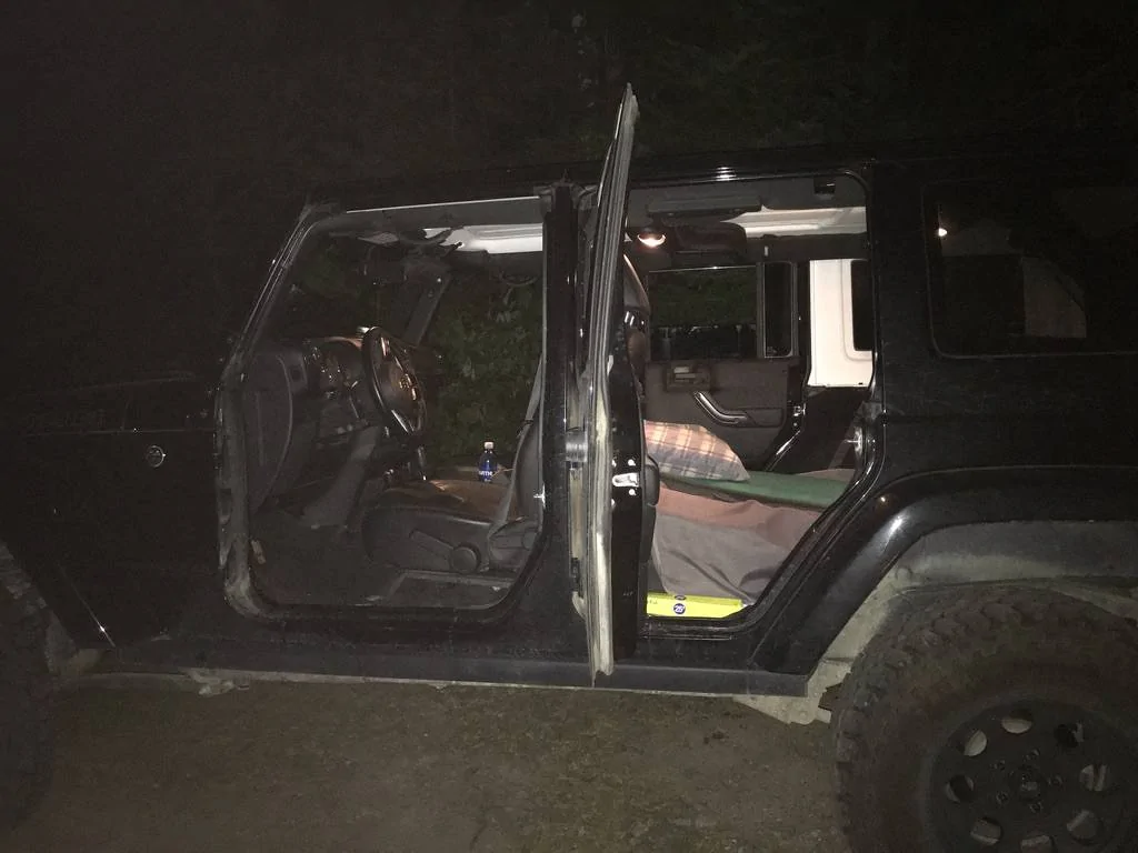 Jeep Gladiator Looking at this Gladiator, need help deciding! 1741237700008-sd
