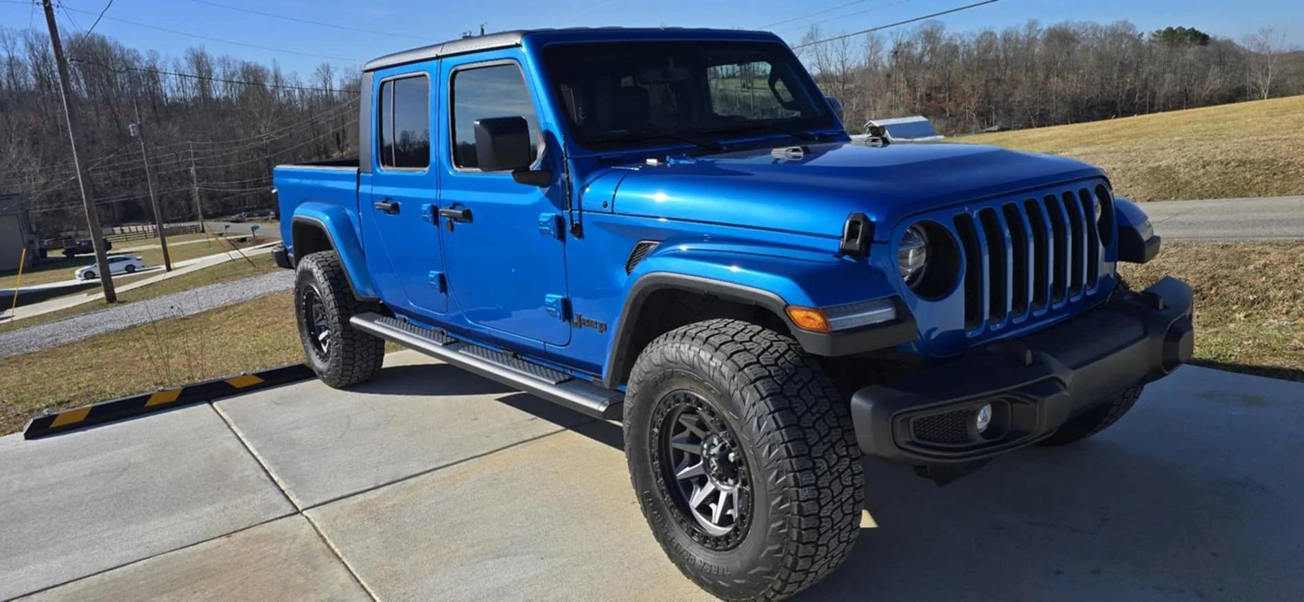 Jeep Gladiator Buying same model twice in a row....why? 32372014-182a-46e6-9918-0b3527f53096