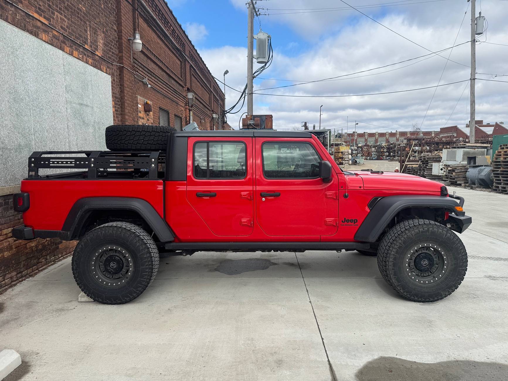 Jeep Gladiator 2020 Jeep gladiator Sport $26,000!!! IMG_8257
