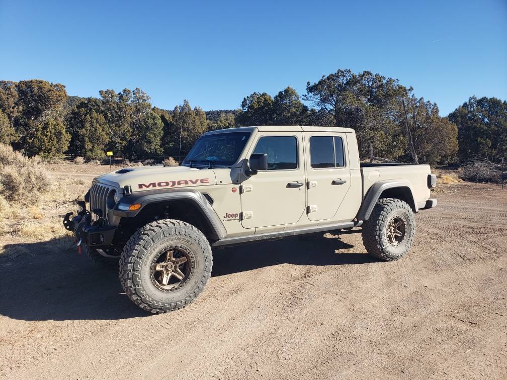 Jeep Gladiator Buying same model twice in a row....why? Mojave 12-5-20 4