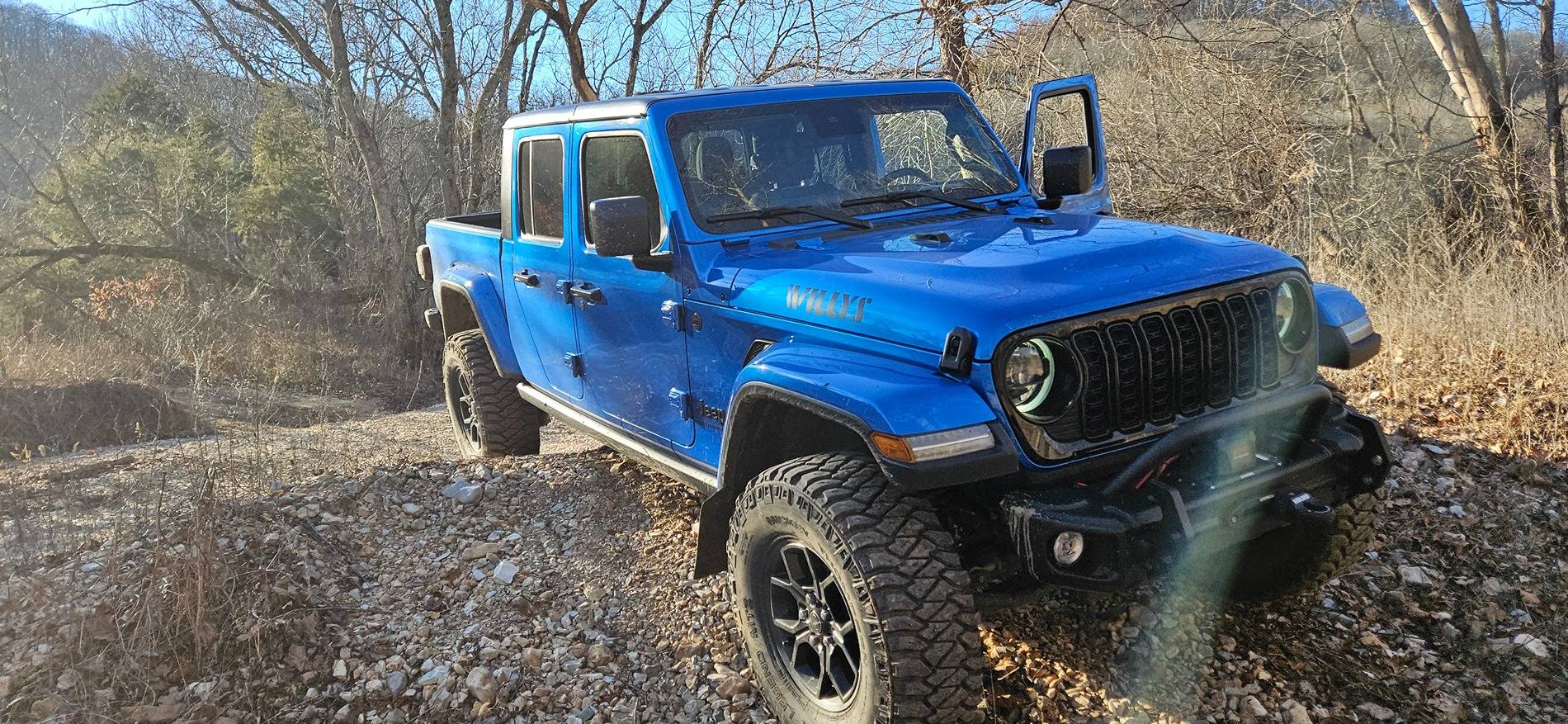 Jeep Gladiator Great tire that no one talks about!! Mickey Thompson MTZ 1000006411