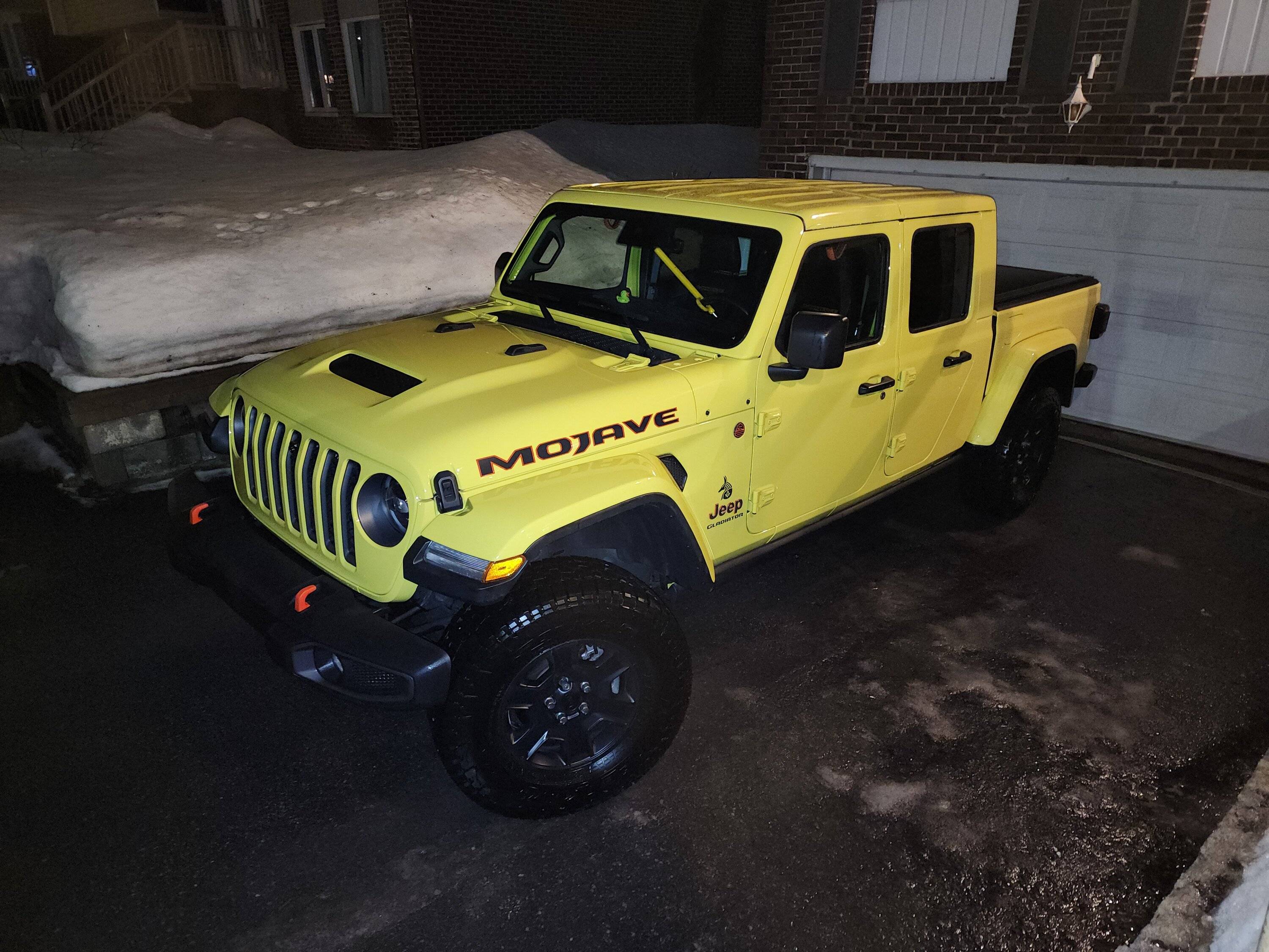 Jeep Gladiator 2023 Jeep Gladiator Mojave, just got it Maximus 3