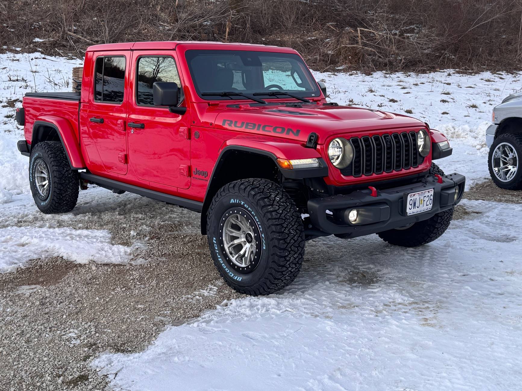 Jeep Gladiator What is the Oem wheel backspacing/offset?? IMG_0844