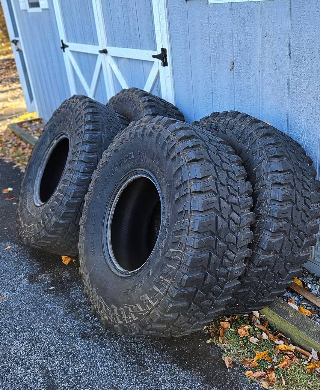 Jeep Gladiator (4) Mickey Thompson Baja Boss 40/13.50/r17 20241101_134739