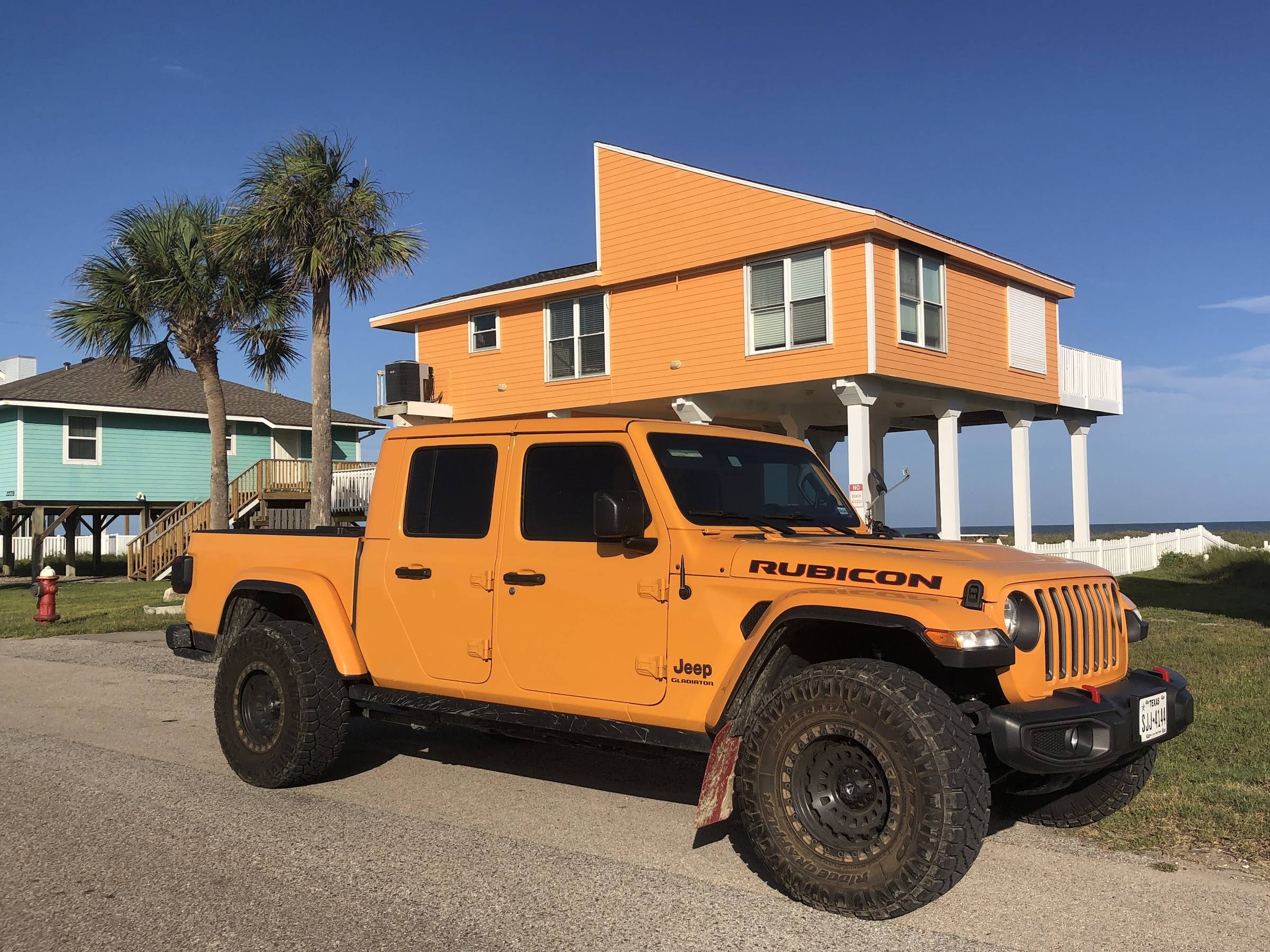 Jeep Gladiator RokBlokz mud flaps naUTArZWU3J8RkJJNfU7Ke_aeWjxWlG_lGfZo8rqIOmP=w2400