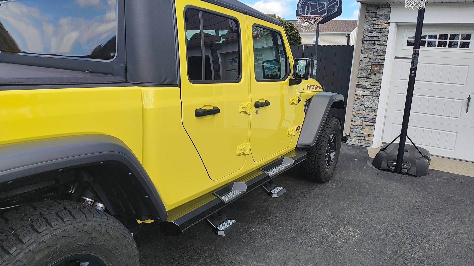 Jeep Gladiator Frame mounted rock sliders IMG_20250307_111233369_HDR