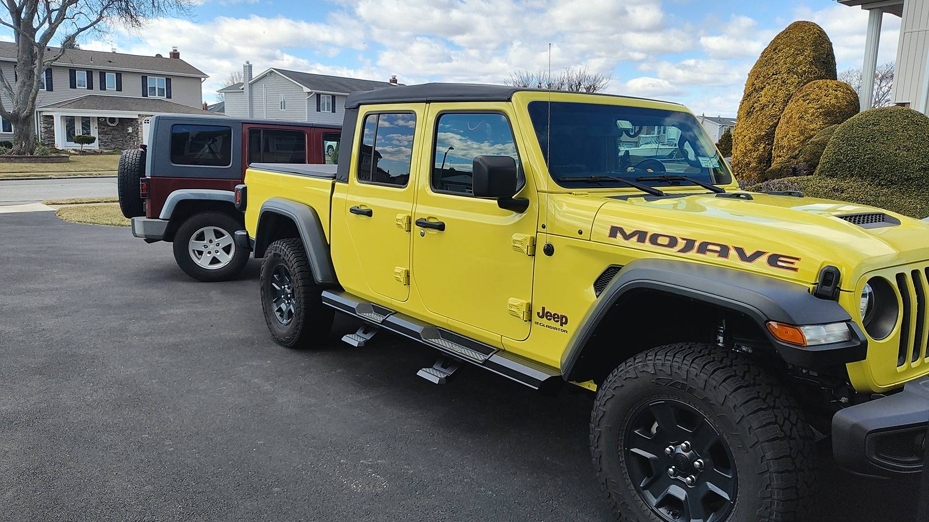 Jeep Gladiator Frame mounted rock sliders IMG_20250307_111251687_HDR