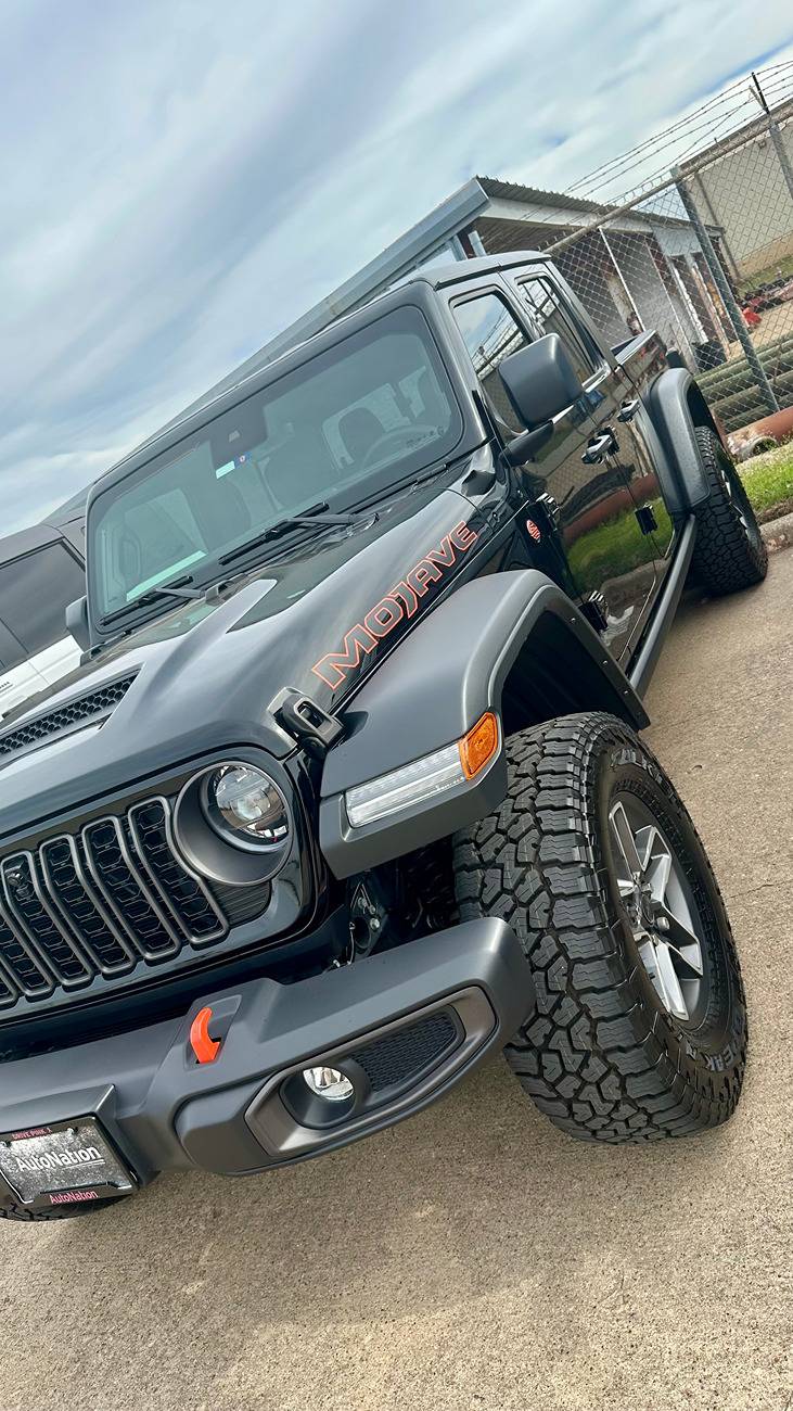 Jeep Gladiator Yes, 35.5% off a Jeep Gladiator IMG_3800