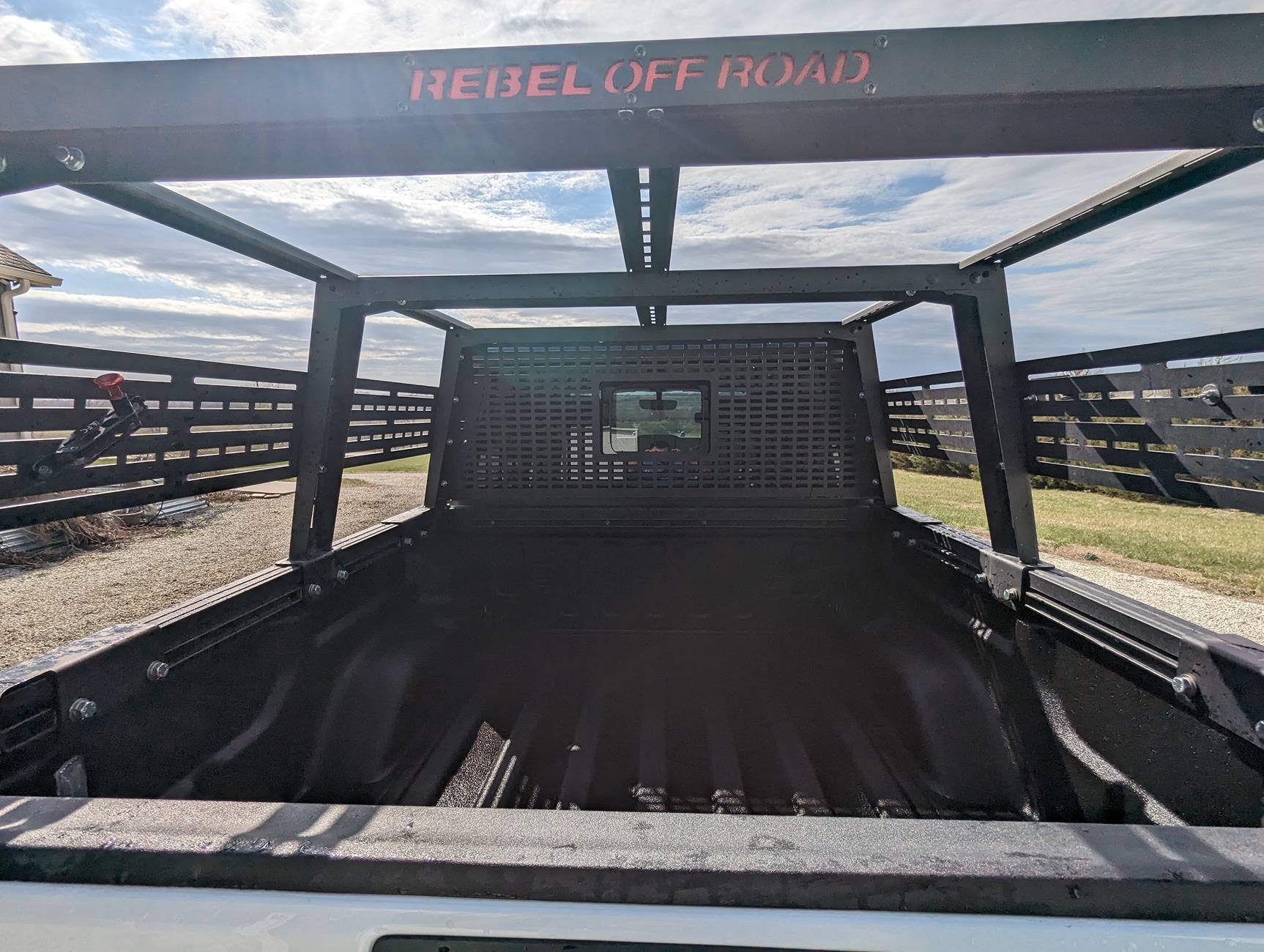Jeep Gladiator Rebel off-road rack for sale PXL_20240406_212133117