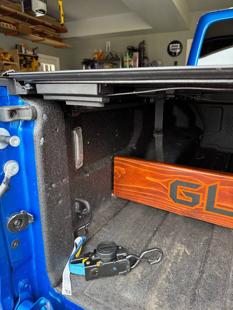Jeep Gladiator Tonneau Cover quedtion IMG_1980