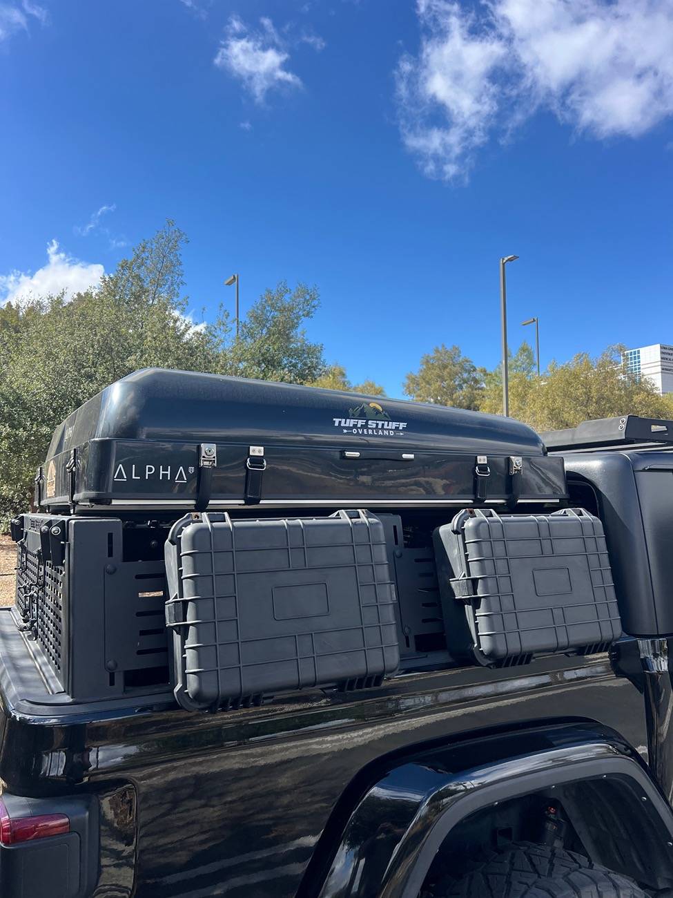 Jeep Gladiator Rebel Xplor Half Height Bed Rack + Rear Molle Panel IMG_1991