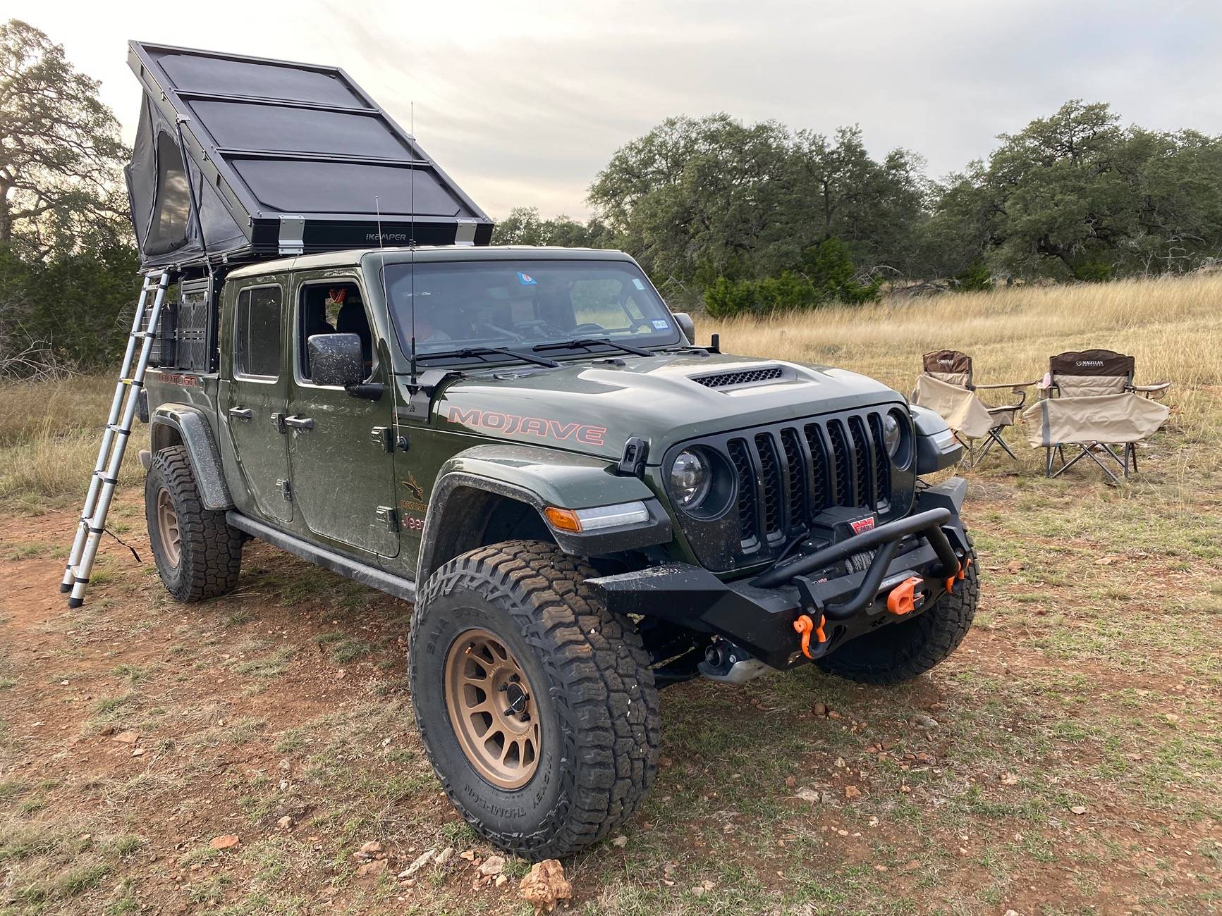 Jeep Gladiator Can I add 1 or 1.5 lift to my stock Mojave and not hurt ride quality? IMG_5512