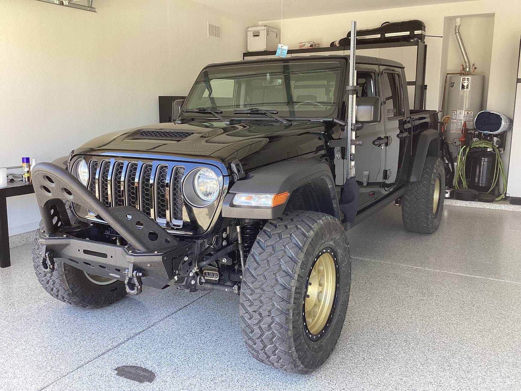 Jeep Gladiator Can I add 1 or 1.5 lift to my stock Mojave and not hurt ride quality? IMG_0355
