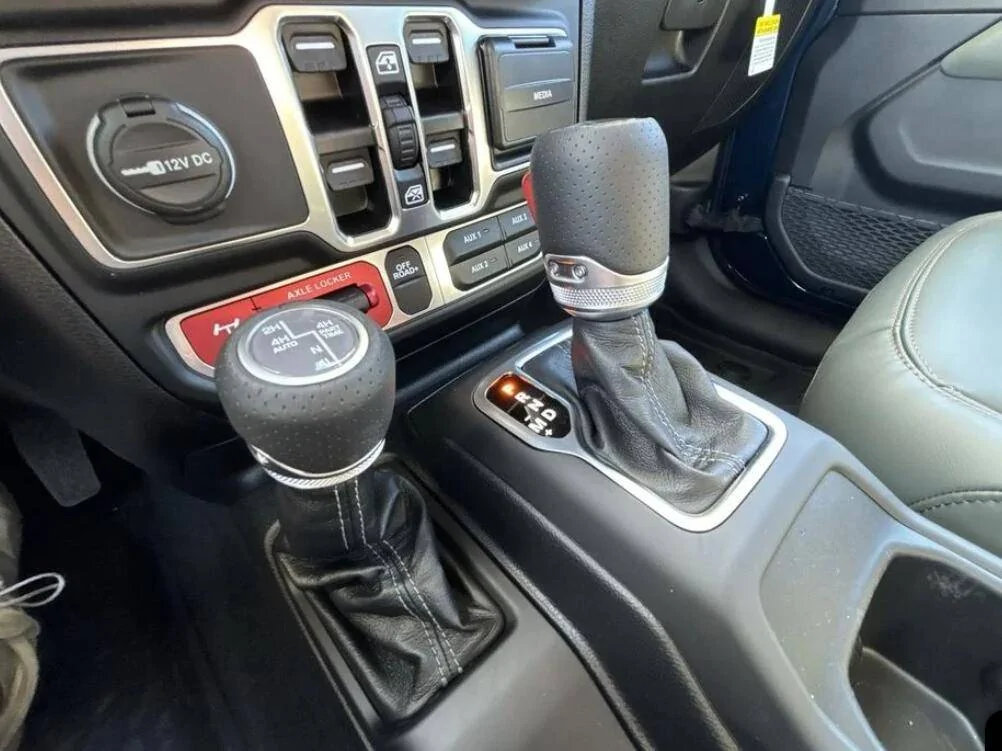 Jeep Gladiator Anyone here do a SelecTrac t-case swap? Screenshot 2025-03-18 184730
