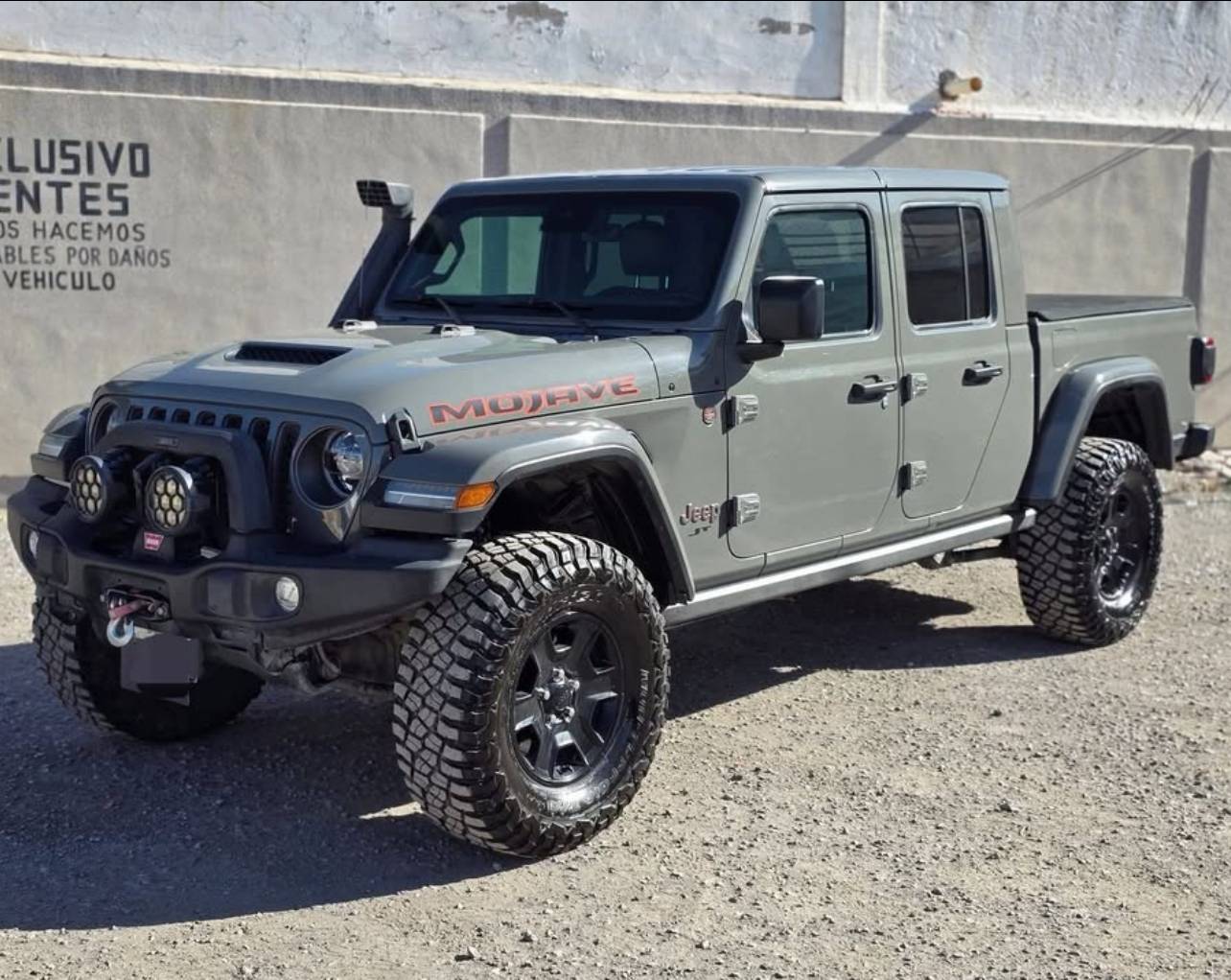 Jeep Gladiator STING GRAY Gladiator JT Club IMG_8307