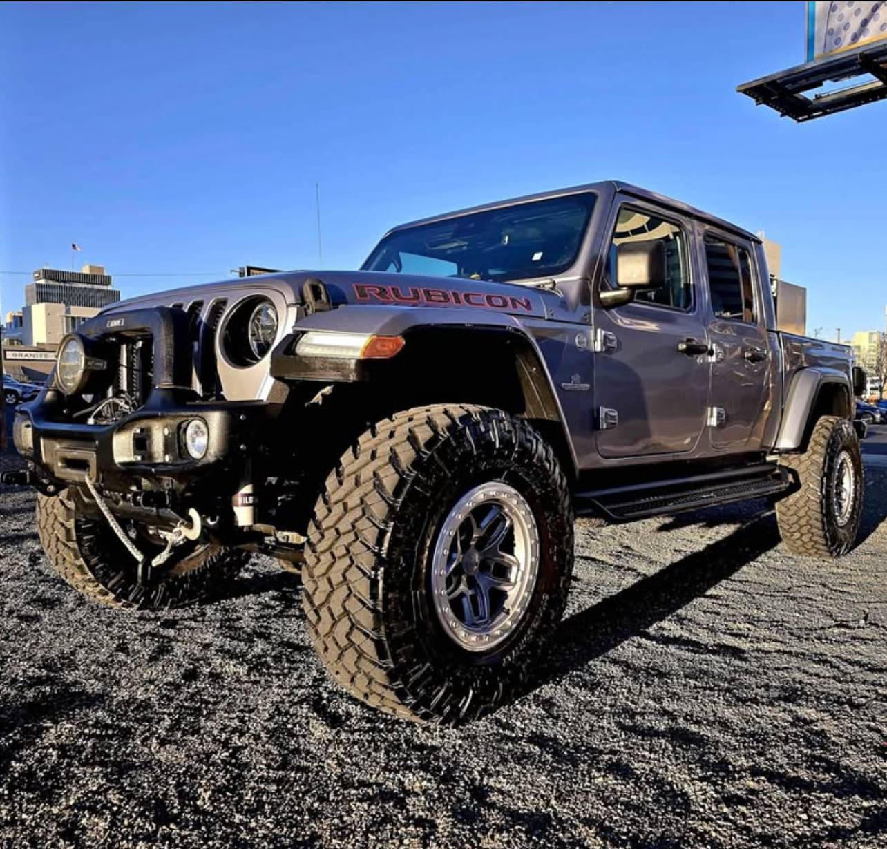Jeep Gladiator BILLET SILVER Gladiator JT Club IMG_8310