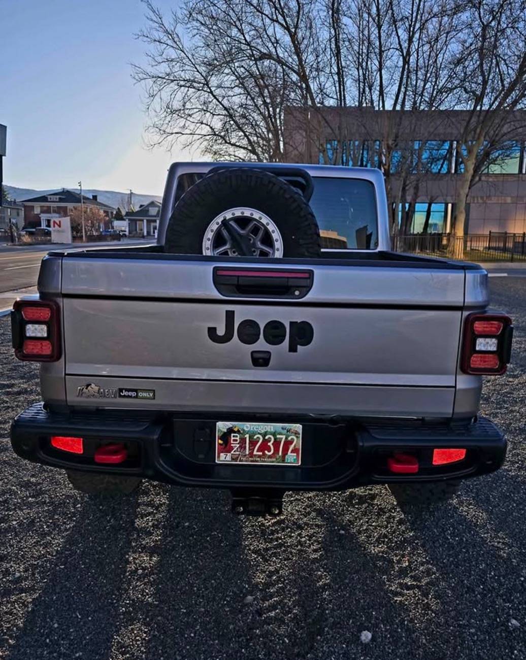 Jeep Gladiator BILLET SILVER Gladiator JT Club IMG_8315