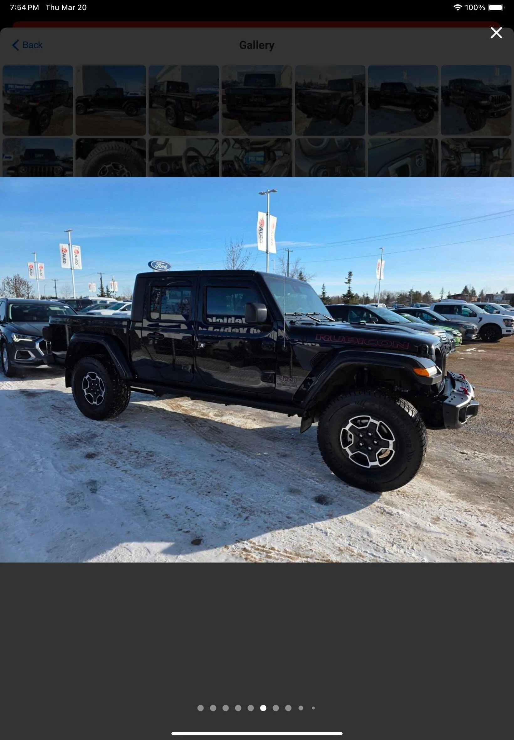 Jeep Gladiator Buying a used farout. Couple of questions. IMG_0279