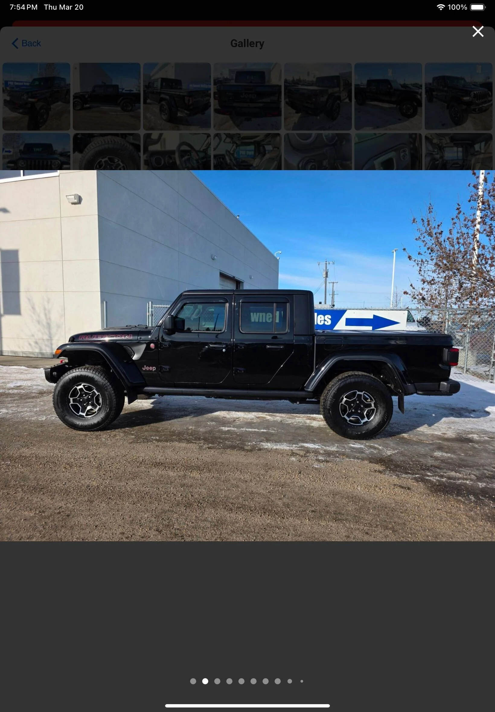 Jeep Gladiator Buying a used farout. Couple of questions. IMG_0275