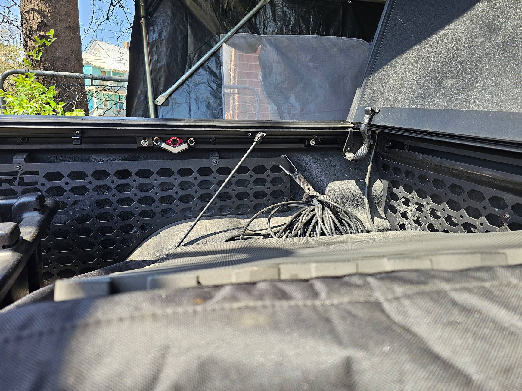 Jeep Gladiator RC Tri Fold Flip Up 20250323_134323