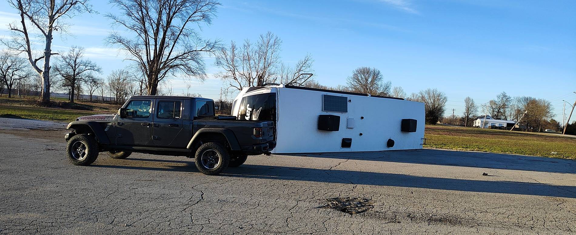 Jeep Gladiator Gladiator camper hauling add ons?? IMG_20250316_183109851