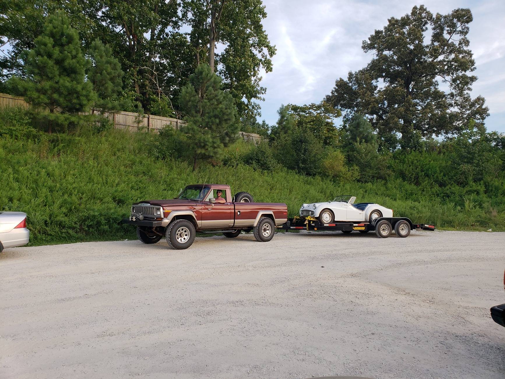Jeep Gladiator Jeeps during the AMC years......... 20180728_194703