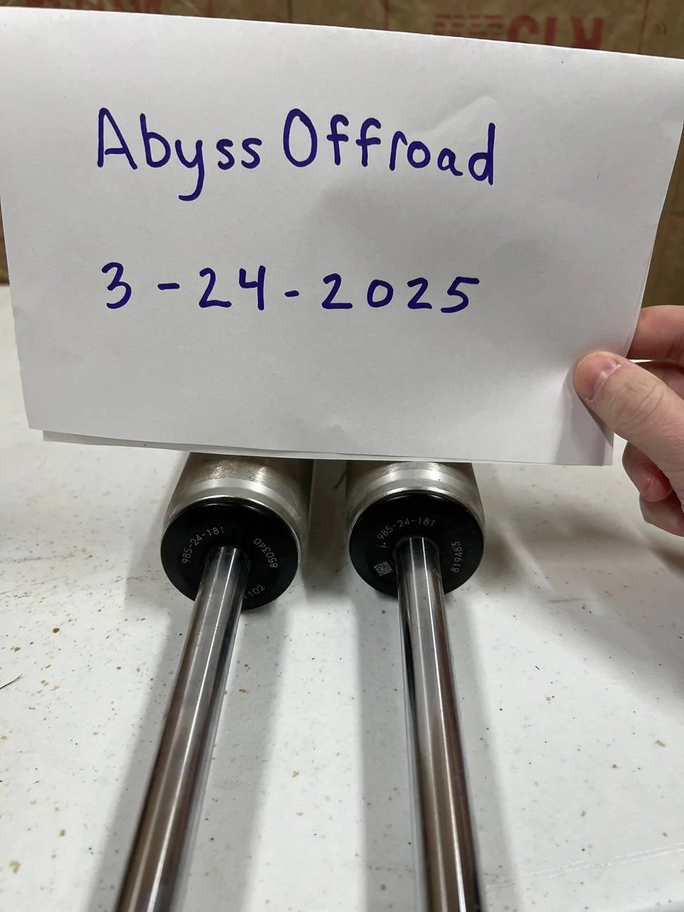 Jeep Gladiator Fox 2.0 Front Shocks 4.5-6” Lift IMG_7283