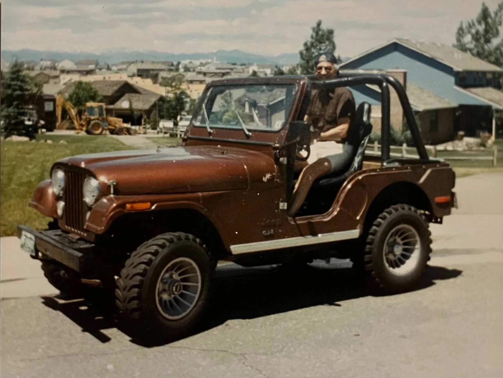 Jeep Gladiator Jeeps during the AMC years......... IMG_6095