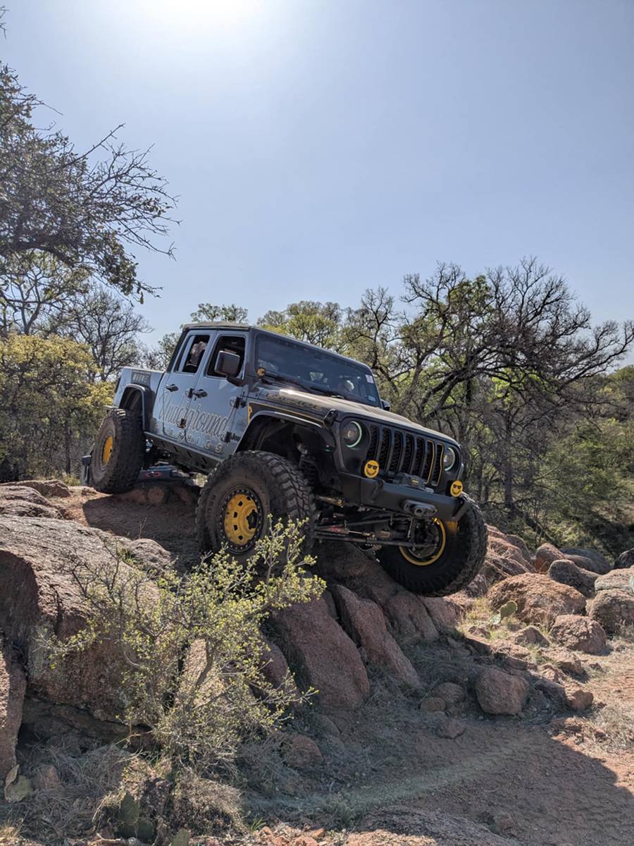 Jeep Gladiator Underground Graphics Gladiator at Jeep Jamboree Texas Spur IMG_2757.JPG