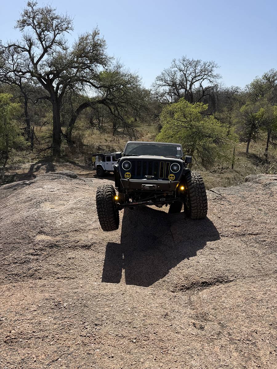 Jeep Gladiator Issue:  Transmission popping out of gear when wheeling IMG_2745.JPG