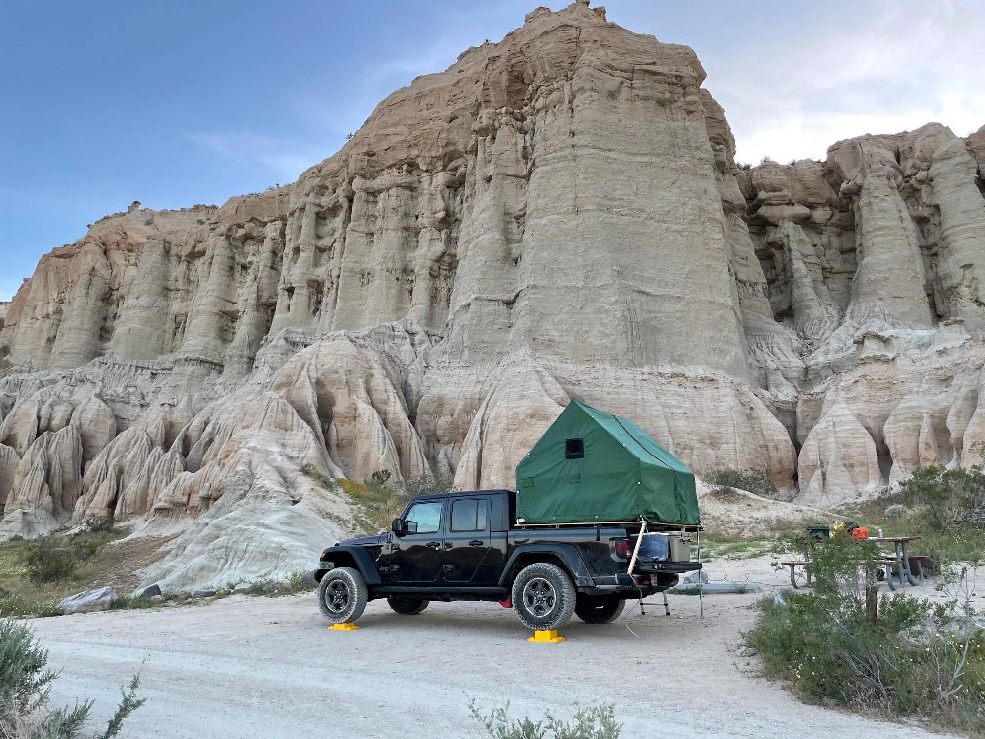 Jeep Gladiator Canvas Truck Bed Tent - King Size Mattress camp1