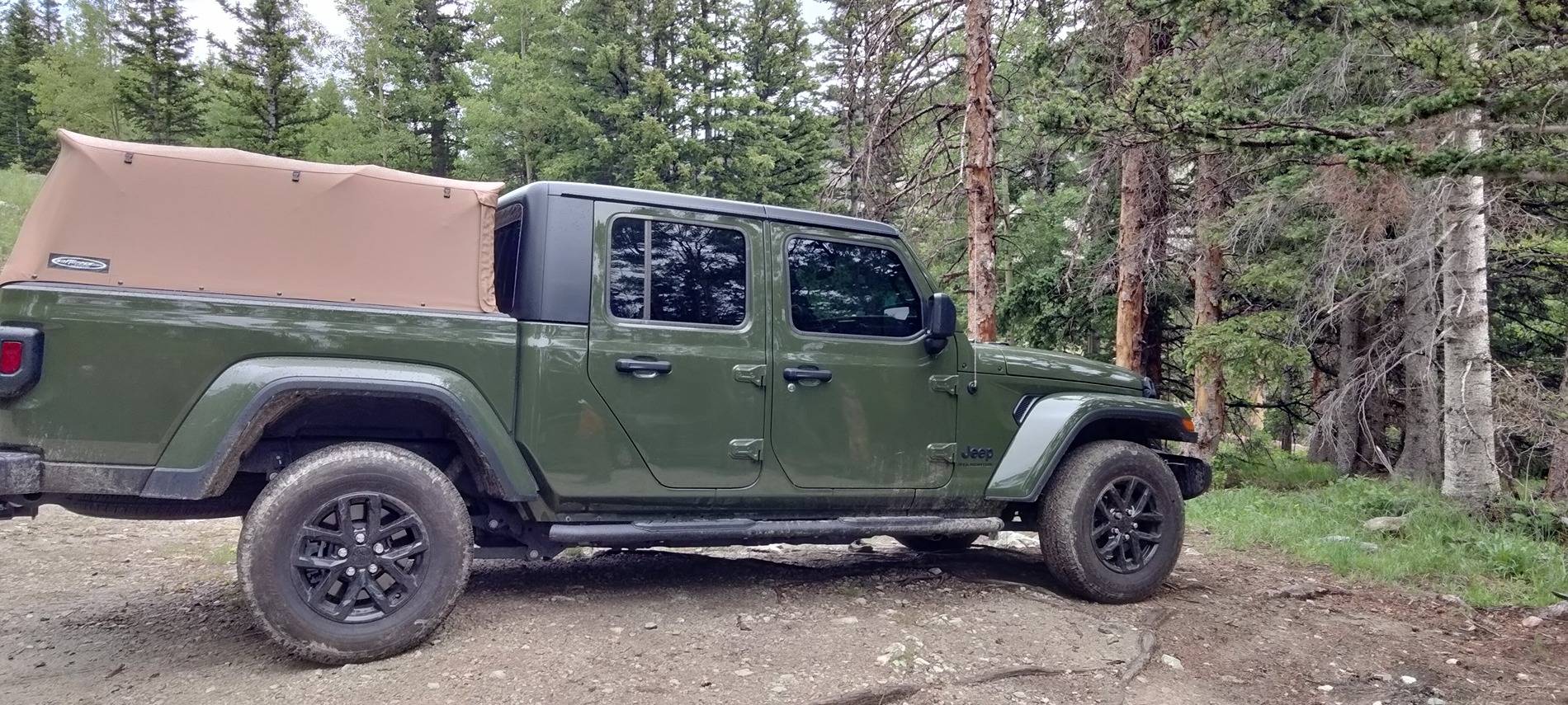 Jeep Gladiator Update with Pics - Tan Softopper vs. Premium Twill Bestop Supertop2 IMG20240627142252