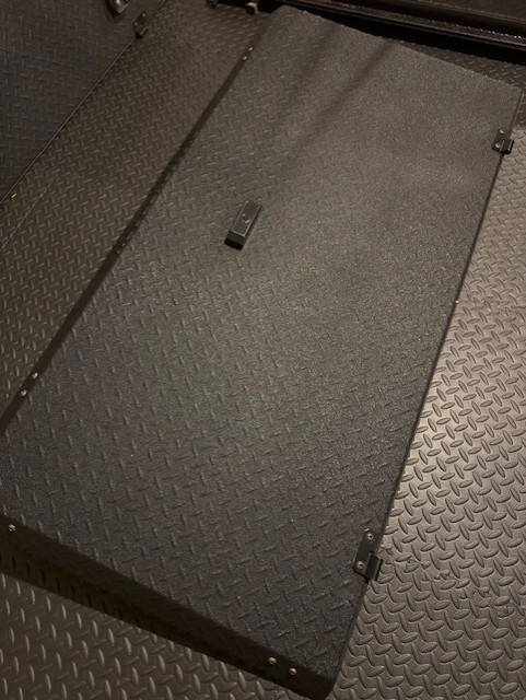 Jeep Gladiator DiamondBack HD Tonneau Cover (Excellent Condition) - $900 thumbnail_IMG_3629