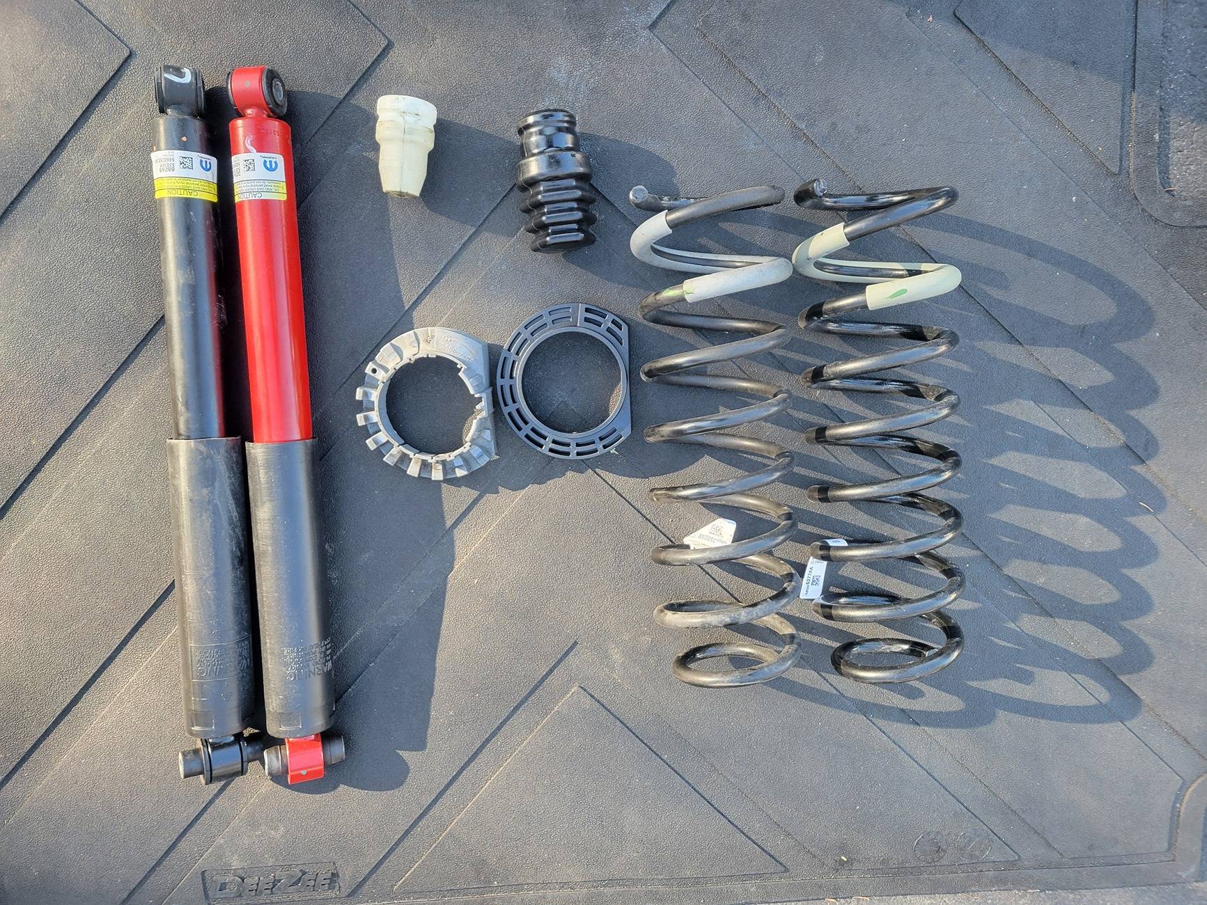 Jeep Gladiator 2025 Base Sport Anvil Rubicon Lift (5)