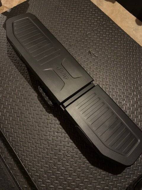 Jeep Gladiator Mopar Lockable Rear Underseat Storage Bin for Jeep Gladiator (Excellent Condition) - $300 IMG_3659