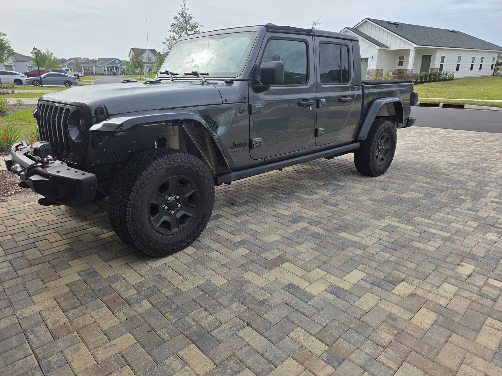 Jeep Gladiator Replacing OEM JT Rubican fenders and inner fenders 17432571888187593454509429107056