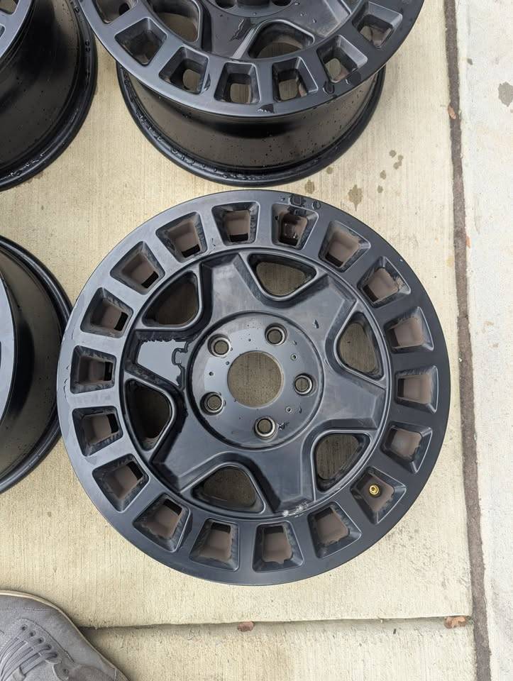 Jeep Gladiator (4) Black Rhino York 17x8 Wheels 484516867_1075852670973196_6524397800718019629_n
