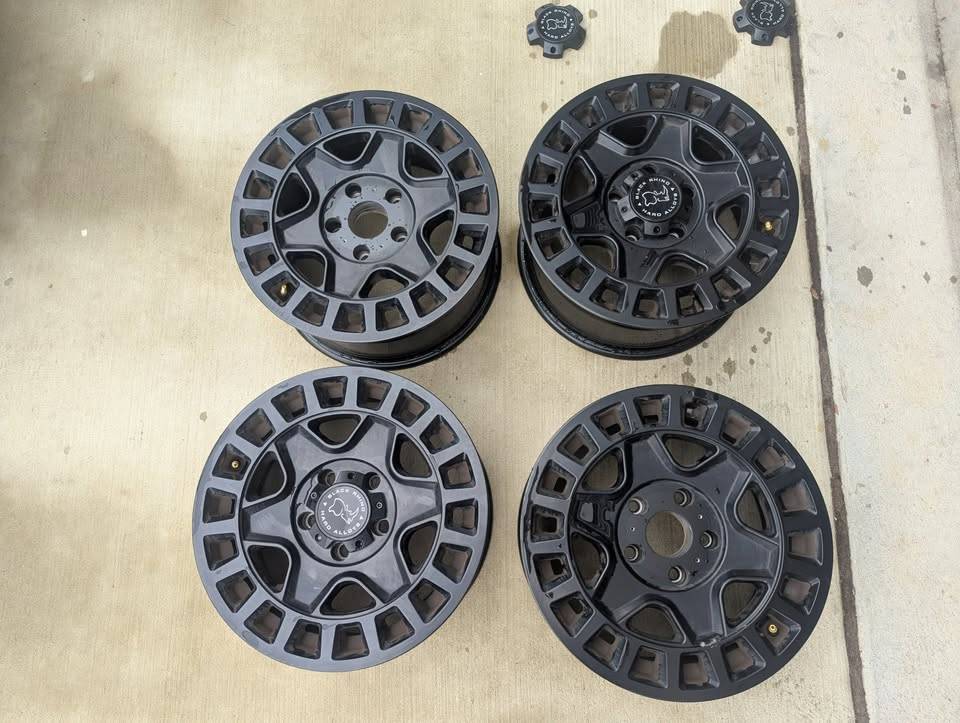Jeep Gladiator (4) Black Rhino York 17x8 Wheels 484541736_1995585294263128_6285007591559562199_n